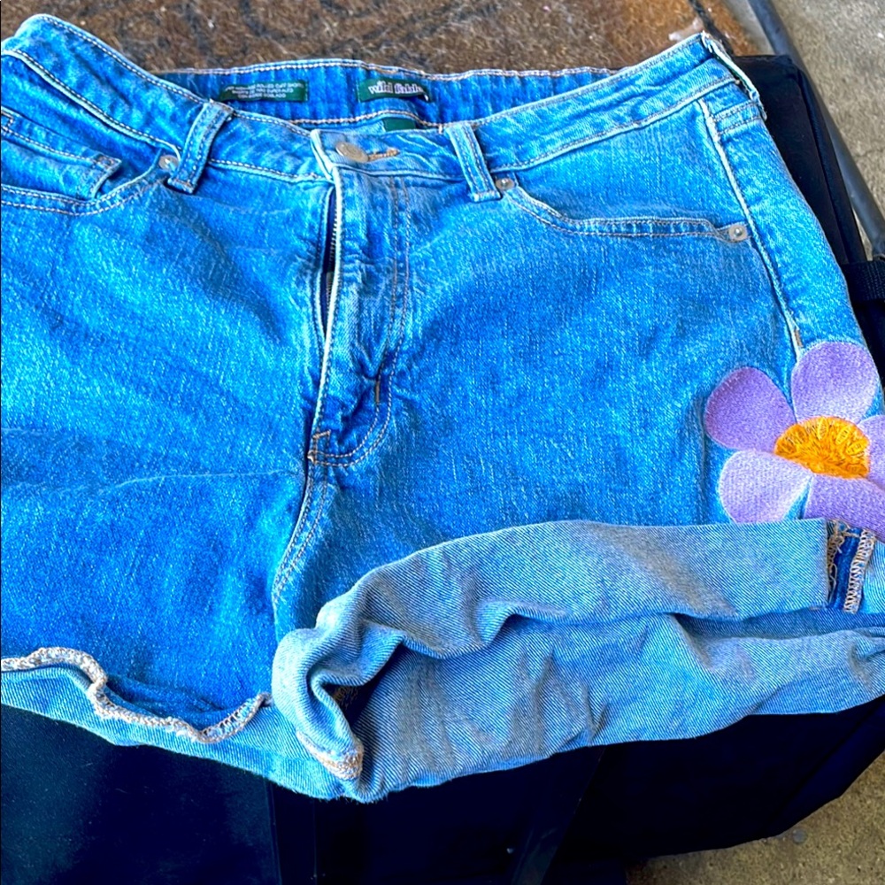 Blue Denim Shorts with Flower Patch